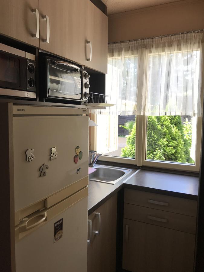 Gunarasi Villa Jacuzzival Dombóvár Екстериор снимка